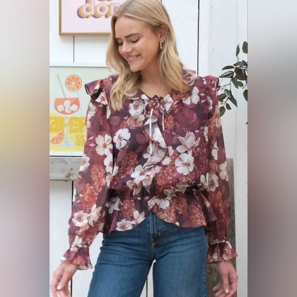 Floral Ruffle Blouse - Purple - Picture 2 of 5